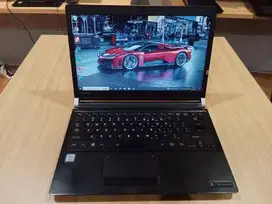 TOSHIBA DYNABOOK R73 I5