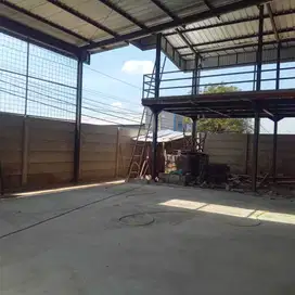 Gudang Siap Pakai di Legok Jalan Masuk Container