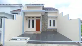 Dijual rumah siap huni Dp 0% lokasi 10 menit ke stasiun depok