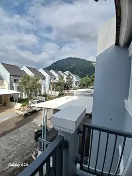 DIJUAL RUMAH 4LT DEKET GUNUNG SEJUK GREEN MOUNTAIN SENTUL SSR728