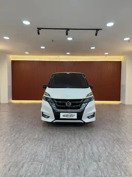 Nissan Serena Highway Star 2022