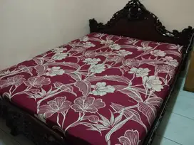 Jual 1 set kamar tidur ukir jati jepara antik harga 9 jt nego