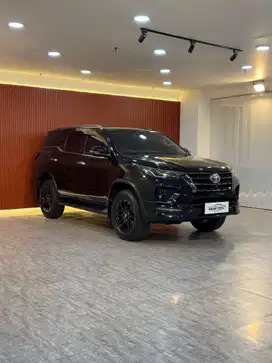 Fortuner 2.8 VRZ GR Sport 2022 odo 20 Ribuan
