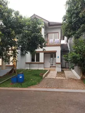 FOR SALE Dekat pintu tol Kota Wisata,rumah siap huni bagus