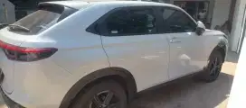 HR-V AT tahun 2022