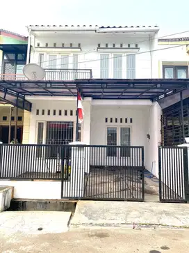 Rumah siap huni paling murah di komplek billymoon pondok kelapa