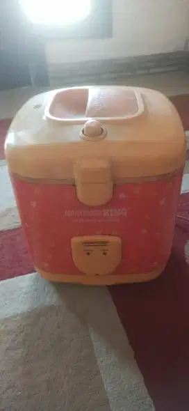 Magic com( penghangat Nasi)