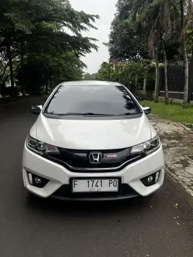 Honda Jazz RS CVT 2017