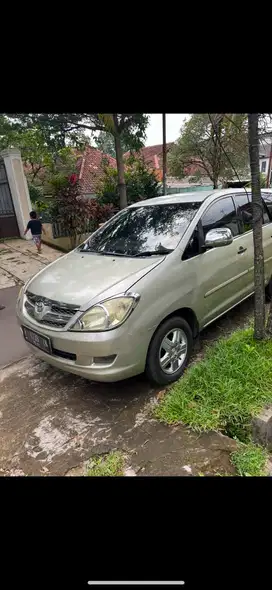 Toyota Kijang Innova 2008 Bensin