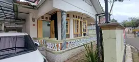 Rumah Dekat Stasiun Cocok Buat Kos Fully Furnished