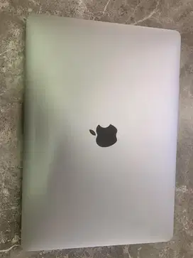 Macbook Pro M2 2022 256GB MINUS LCD BLANK