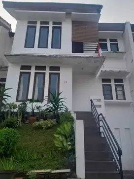 Rumah Tingkat Full Furnished Siap Huni di Jl Cinere Raya