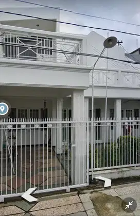 Dijual cepat ! Rumah Darmo Baru Barat bonus furnished