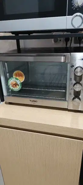 Oven merek turbo 38L bekas.. Jarang pakai