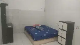 Terimak kost di Gayungan ptt 22 pasutri putra putri ada AC kamar mandi