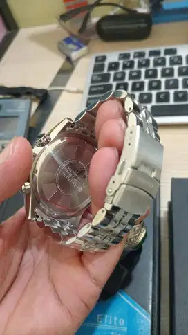 Saya jual jam tangan kondisi baru merk Quantum, pembelian baru 2 bulan