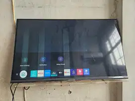 Smart TV samsung t4501 baru 3 bulan minus LCD