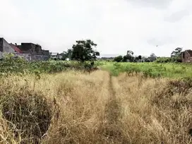 Dijual Murah, Tanah Luas Sangat Strategis di Area Janti Barat, Malang