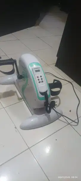 Sepeda Statis Listrik Untuk Terapi