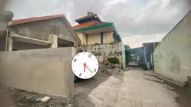 Tanah dan bangunan pringwulung condongcatur cocok hunian kost