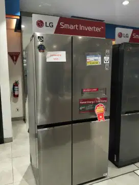 LG Refrigerator side by side 694L Silver