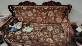 Kursi Kayu Bekas