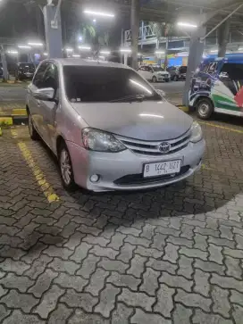 Toyota etios valco 2013 bisa tt iphone 16 pm