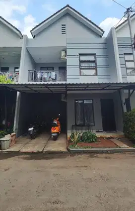 Rumah Full Furnished bagus di Bintaro Tangerang Selatan