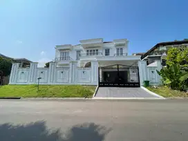 Di jual rumah mewah baru Clasik minimalis Hoek Sentul city bogor