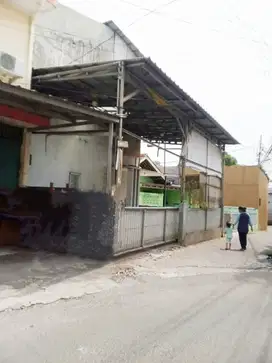 Dijual Cepat Rumah 2 lantai di pinggir jalan area Tanjung Barat jaksel