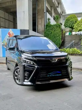 [ TDP 12 Juta ] Toyota Voxy AT Th 2018