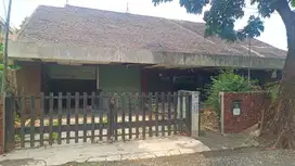 Rumah Tua Hitung Tanah di Simprug Jakarta Selatan
