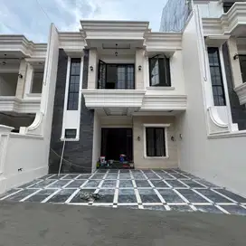DI JUAL RUMAH 2 LANTAI PERUMAHAN TAMAN ANYELIR 2 KALIMULYA DEPOK