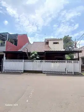 DIJUAL RUMAH SIAP HUNI 1,5LT DI MUTIARA SENTUL SSR720 A7