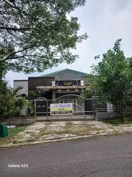 DIJUAL RUMAH 2LT BAGUS DI BUKIT GOLF HIJAU BGH SENTUL SSR745