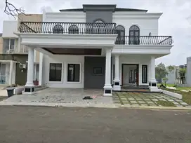 Dijual Rumah Mewah dan Luas di Verdant View BSD