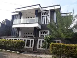 Rumah 2 Lantai Posisi Hook di Griya Pamulang Estate