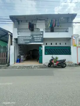 Dijual cepat kost putri dekat UMY, UNJAYA, Universitas Alma'ata, & BSI