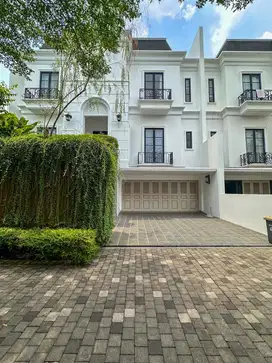 Disewakan Rumah Mewah Siap Huni Dalam Cluster Cipete