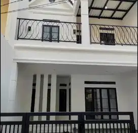 Rumah Disewakan Tebet Barat