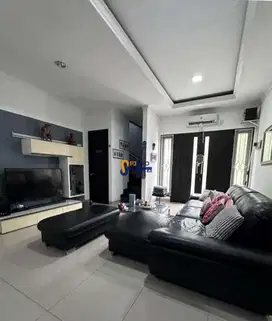 Dijual Cepat Rumah Mewah (Hook) Furnished di BSD Tangerang Banten