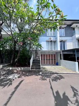 Rumah Second Siap Huni Di Cilandak TB Simatupang Jakarta Selatan