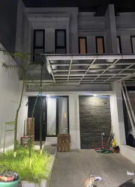 Rumah Full Furnished di Arya Putra Lestari Ciputat