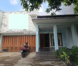 Dijual Rumah Lama Kondisi terawat di Duren Tiga Indah