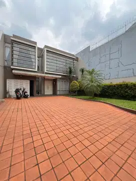 Dijual rumah bagus harga maknyus at Cilandak Jakarta Selatan