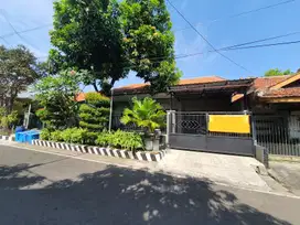 Dijual Rumah Murah Banting Harga Lokasi Strategis Rungkut Asri Timur