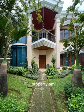 Jual rumah strategis dekat Senayan Kebayoran Jakarta Selatan