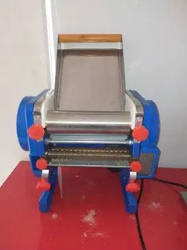 Mesin Penggiling Mie / Noodle Maker WILLMAN DZM-160 ( 2mm & 6mm)