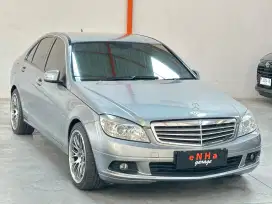 SEDAN MEWAH TERMURAH! MERCY C200 CG1 CLASSIC MATIC 2011 MENARIK!