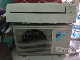 Jual AC SECOND MERK DAIKIN 1 PK